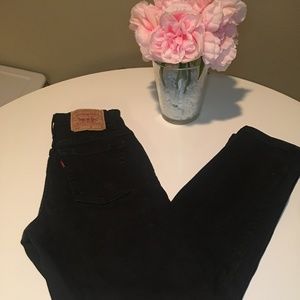 Women High Waist Black Levi Jeans - 550s Size 6